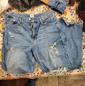 Urban Outfitters BDG Stressed Jeans (32)